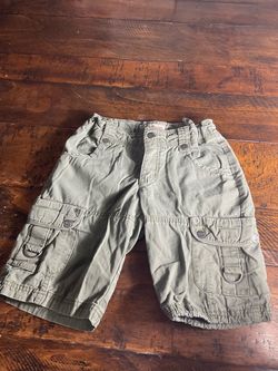 Kids Mossimo khaki green cotton cargo shorts size M
