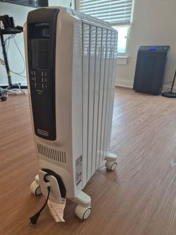 Two Space Heaters Bundle – De’Longhi & DREO
