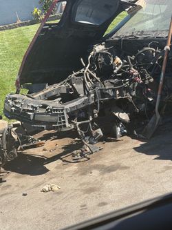 Too recycle junk cars  free