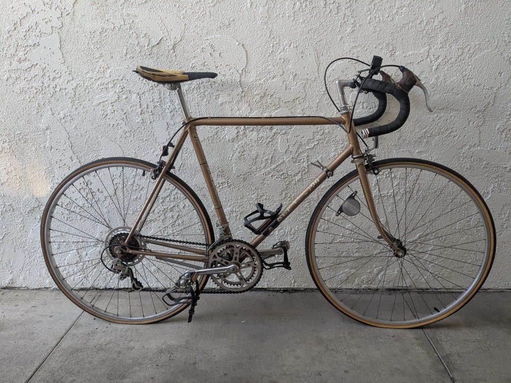 Vintage Sekai Roadbike