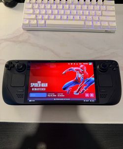 Steam Deck OLED 512GB - Like New + Case & Charger