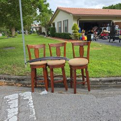 Bar Stools 