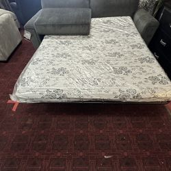 Queen Size Sofa Sleeper