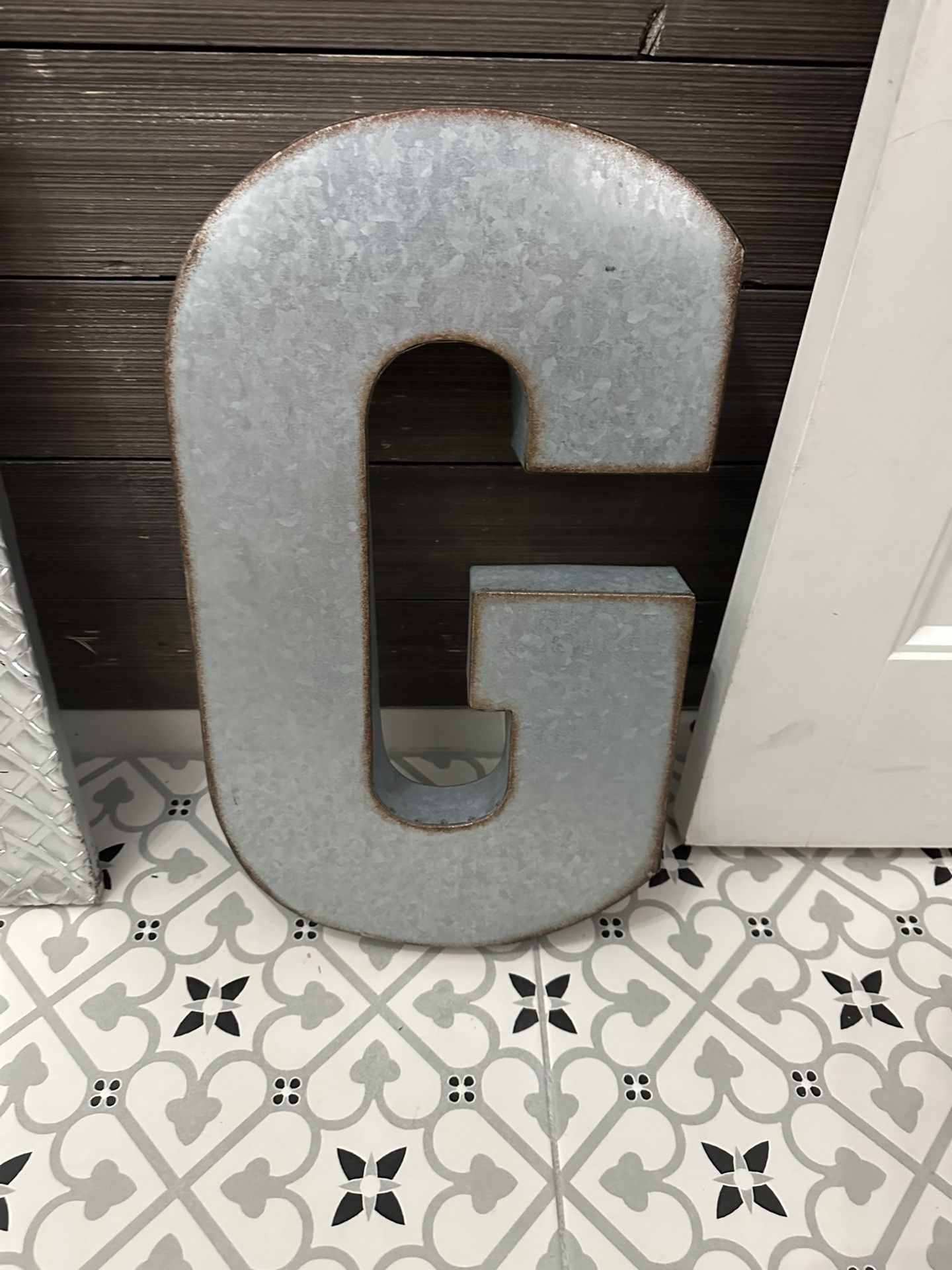 Metal Letter G