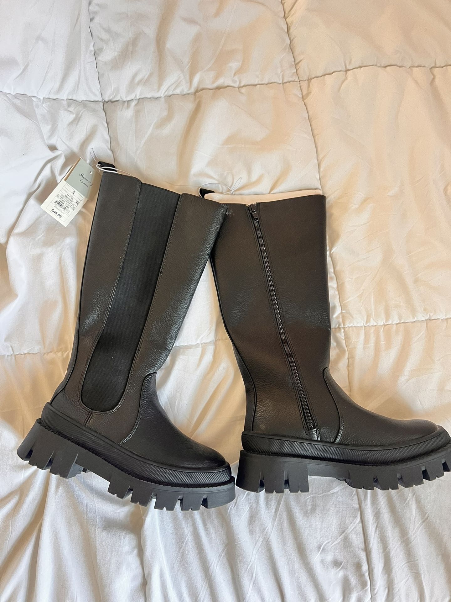 Black Knee High Boots size 5