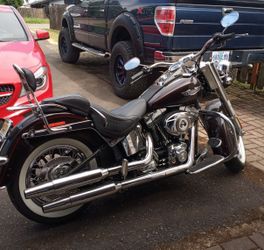 2011 Harley Davidson softail deluxe