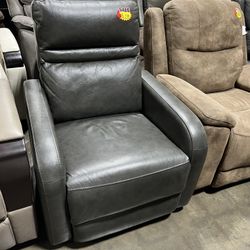 Power Leather Recliners - Liquidation Prices