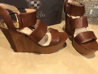 Vince Camuto Wedge