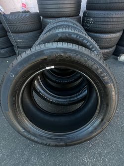 Set of Michelin tires 274/50 20