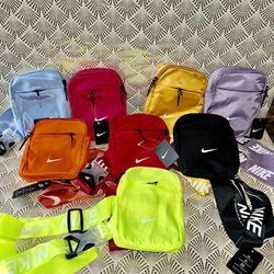 Unisex Nike Crossbody Bag