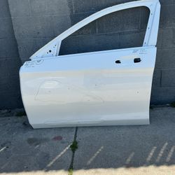 2014 - 2020 Mercedes S 550 Front Driver Door OEM 