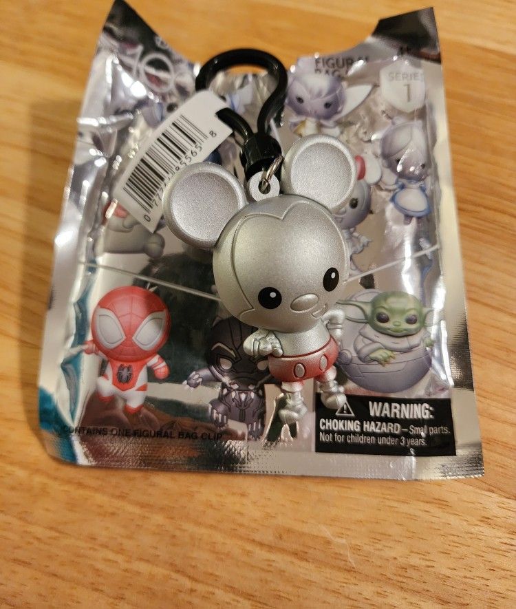 Disney 100 Figural Bag Clip