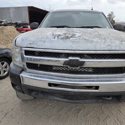 2008 CHEVY SILVERADO 5.3 MOTOR...ONLY PARTS..SOLO PARTES..8,3,2-5,4,0-1,3,3,3 EL TOPO 