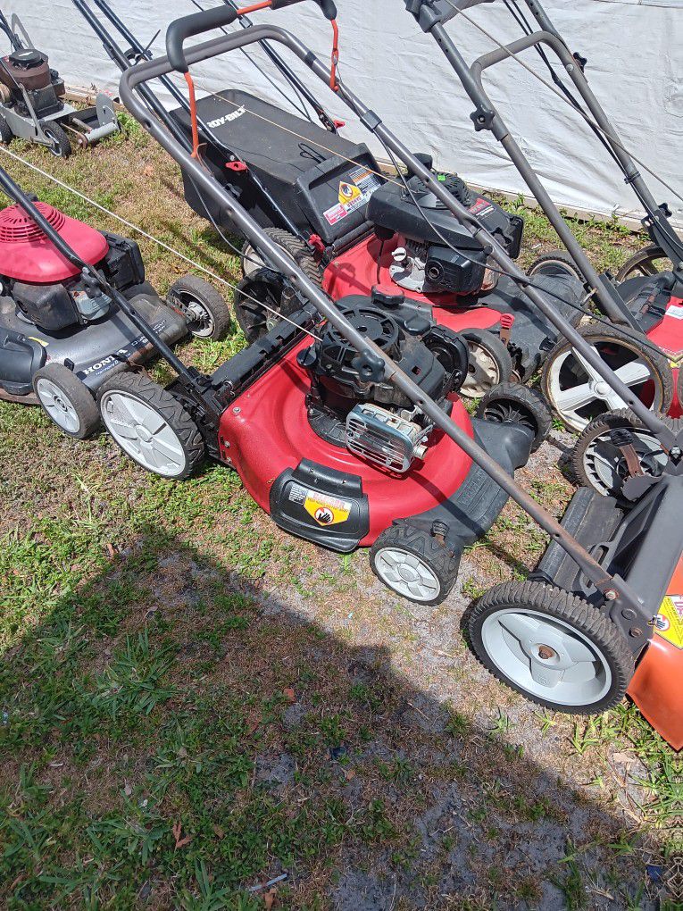 Lawn Mower  Starting  At $80 ( Firm )