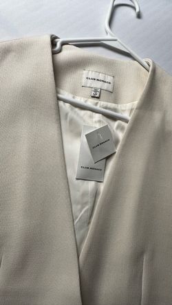 Club Monaco NWT Vest Ivory/white