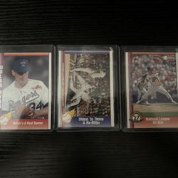 Set of 3 Nolan Ryan Baseball Cards