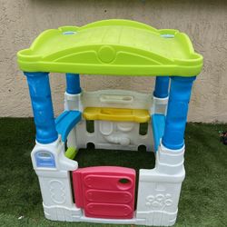 Colorful Kids Playhouse - Local Delivery for an Additional Fee - See My Other Items 😀