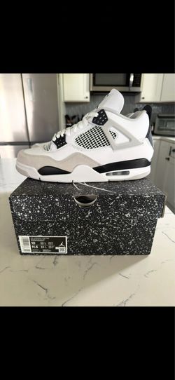 Jordan 4 Military Black Size 10