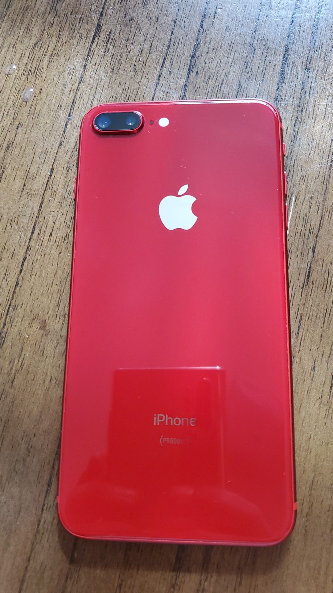 Iphone 8 plus rojo T- Mobile