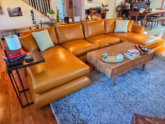 Double chaise sectional: NEARLY NEW