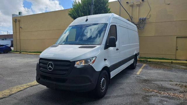 2021 Mercedes-Benz Sprinter 2500 Cargo