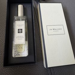 Perfume ( Jo Malone)