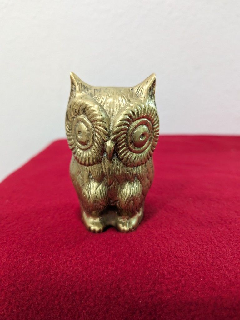 Vintage Solid Brass Horned Owl Figure Paperweight 4 1/8 Inches Tall Detailed