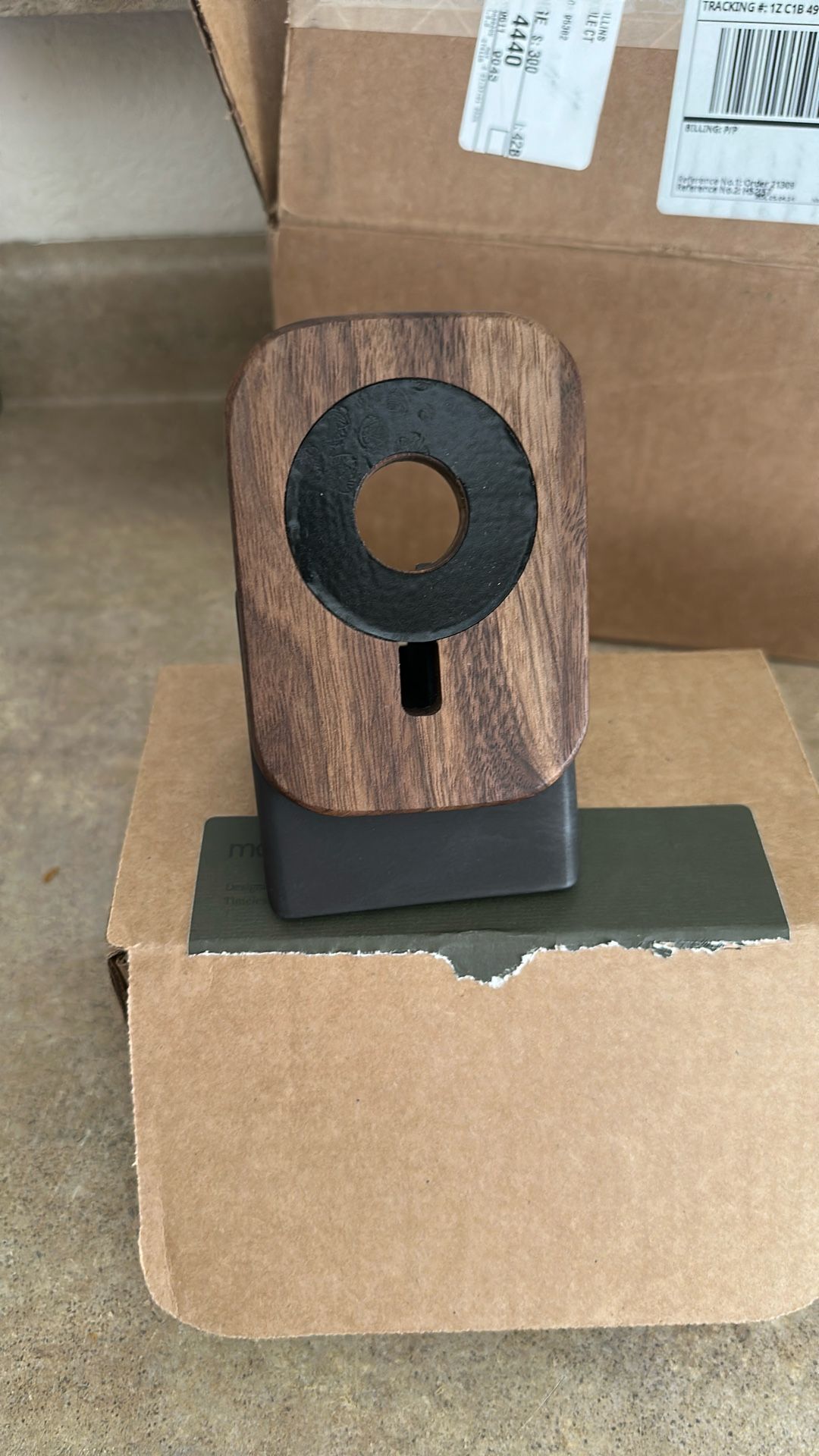 Modhaus Phone Holder
