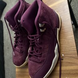 Jordan 12 Bordeaux 