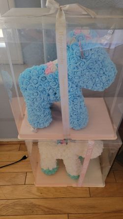 20 for 2 horse decoration