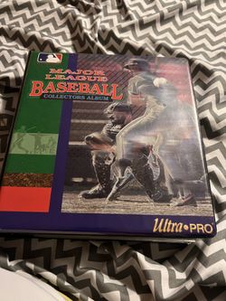 Baseball Card Binder - 400+ Cards