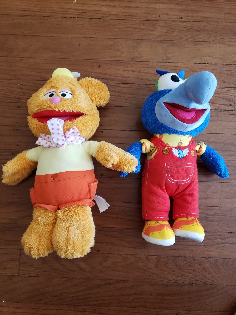 Muppets Dolls Stuffed Animals - Fozzie Bear and Gonzo - toys for kids- muppets