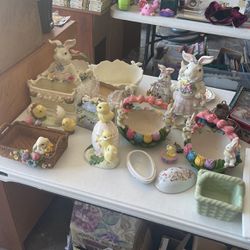 Vintage Easter Ceramic Vase Planter Musical Bunny