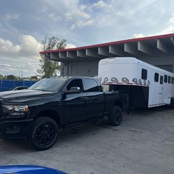 Transportación : Rv , Boat