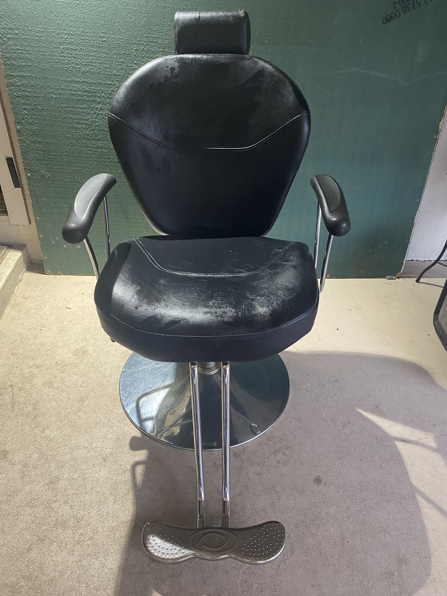 Barber Chair, New Bikes, Clocks And Others!!!!!!