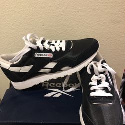 TENIS REEBOK SIZE:6.5