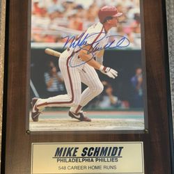 Mike Schmidt Autographed Plaque
