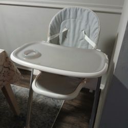 Folding High Chair