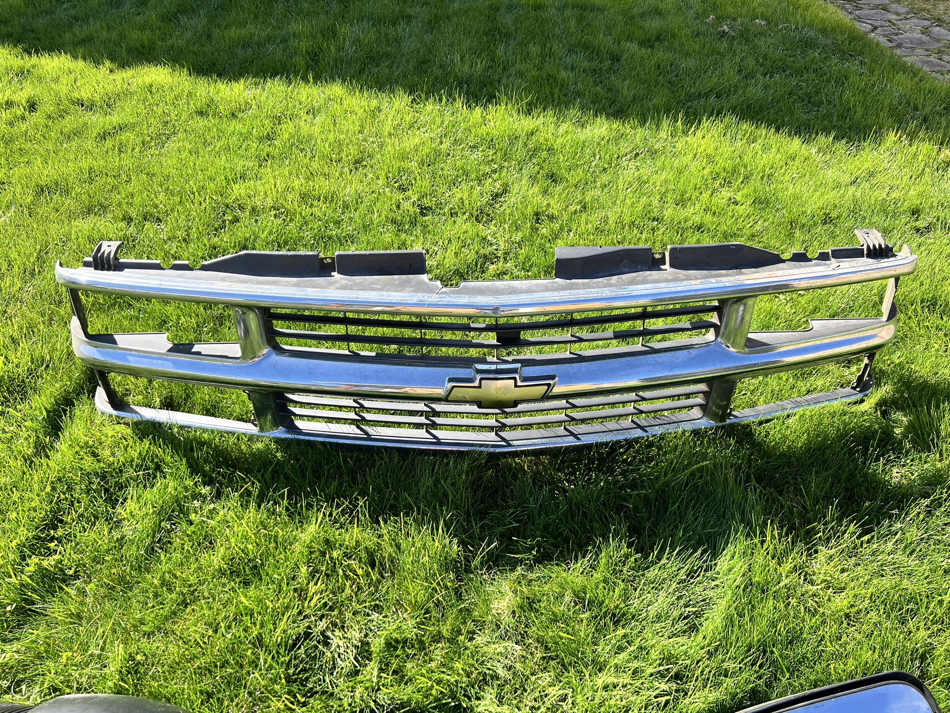 Chevy Silverado Grill