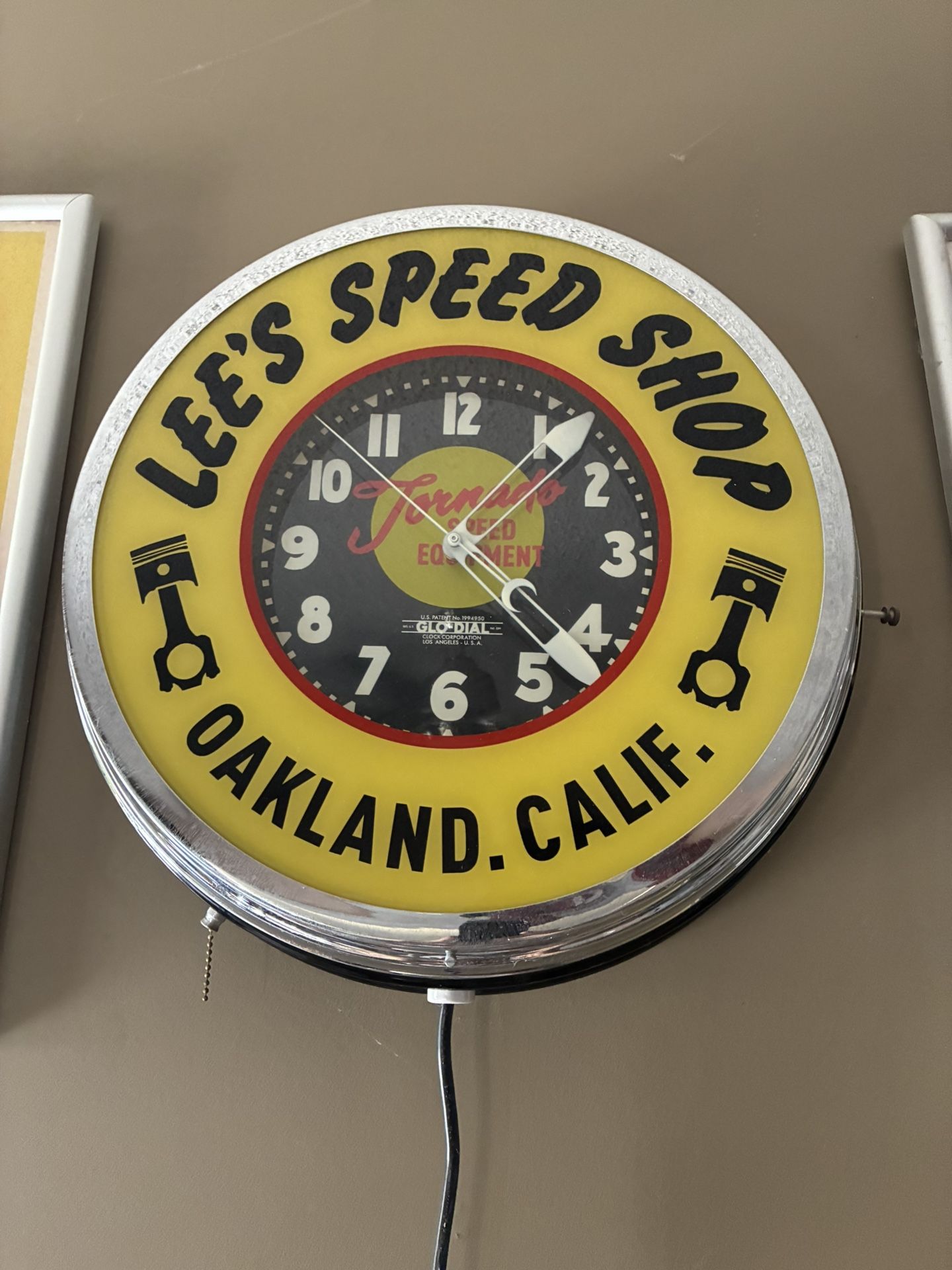 Incredible Man, Cave Hot Rod, Vintage Glowdial Neon Clock
