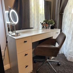 Vanity Desk