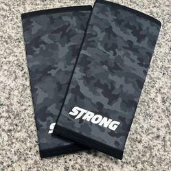 Mark Bell Slingshot Strong Knee Sleeves. Size XS 