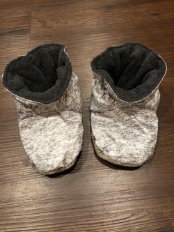 Baby snow bootie/ New!