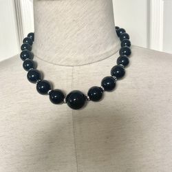 Black Silver Tone Beaded Necklace 