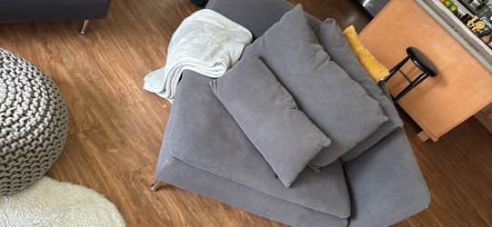 Love seat