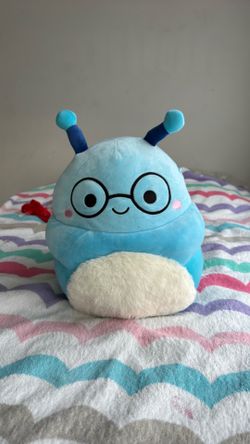 FiFi the snail squishmallow
