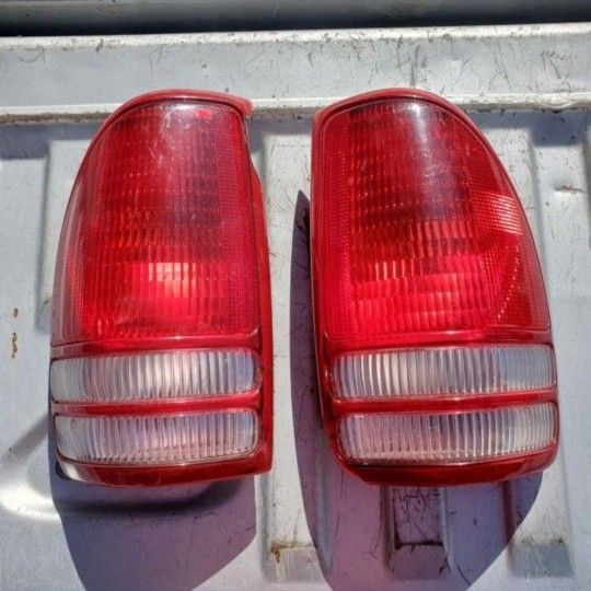 Dodge Dakota Lights