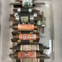 LOT OF 15+* Mersen & Shawmut Time Delay Amp Trap Fuses