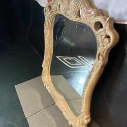 Unique Vintage Wall Mirror 