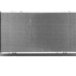 Factory Style Aluminum Core Cooling Radiator Compatible with 1999-2013 Silverado/Sierra 1500 2500 3500 Radiador de enfriamiento con núcleo de alumini